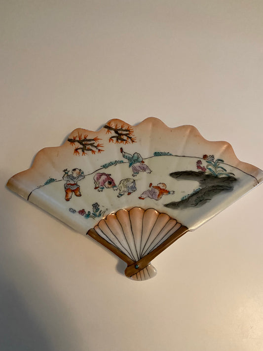 18th Century Chinese Famille-Rose Fan Plate