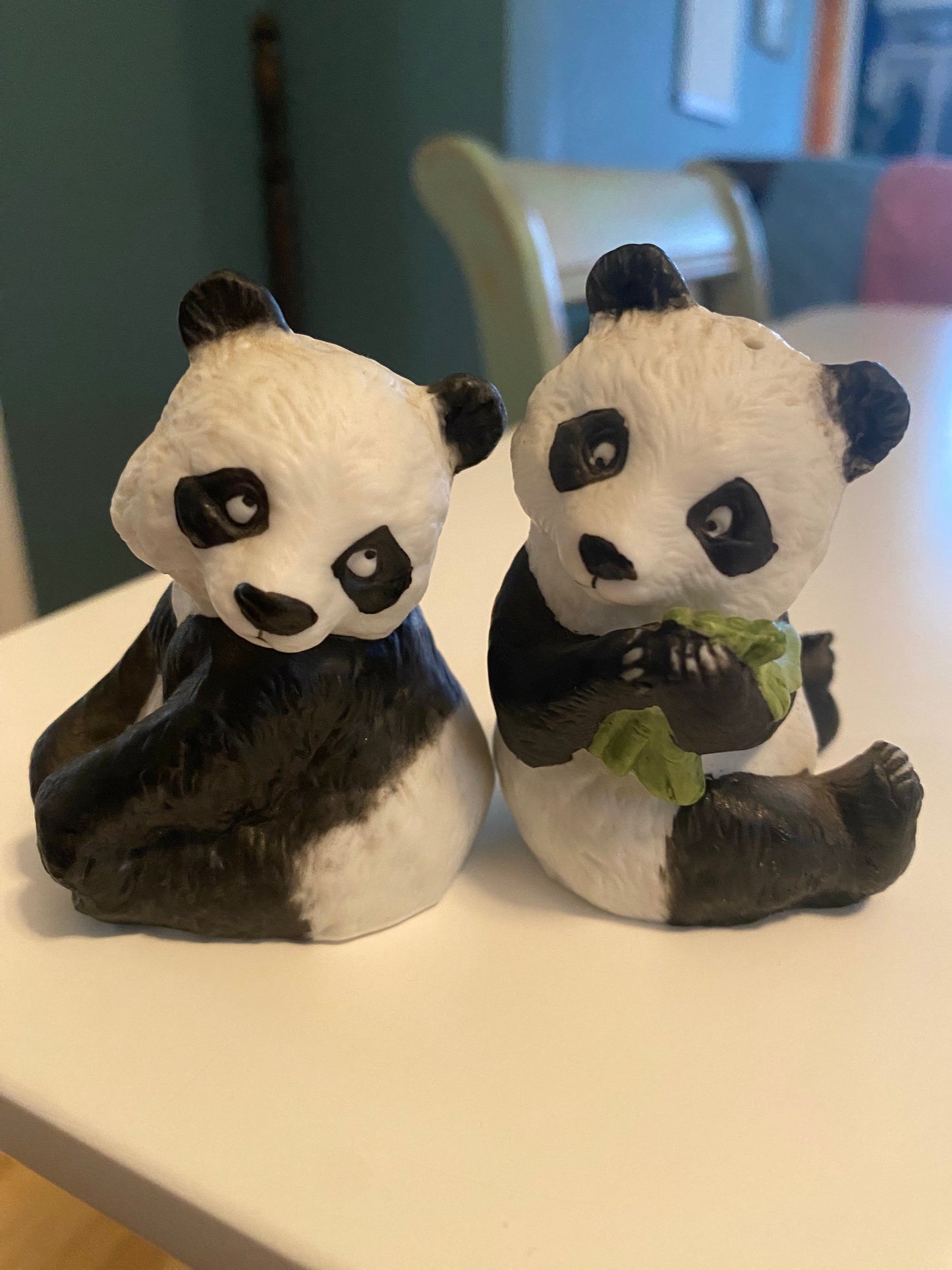 Vintage 1987 Franklin Mint Panda Bear Salt & Pepper Shakers