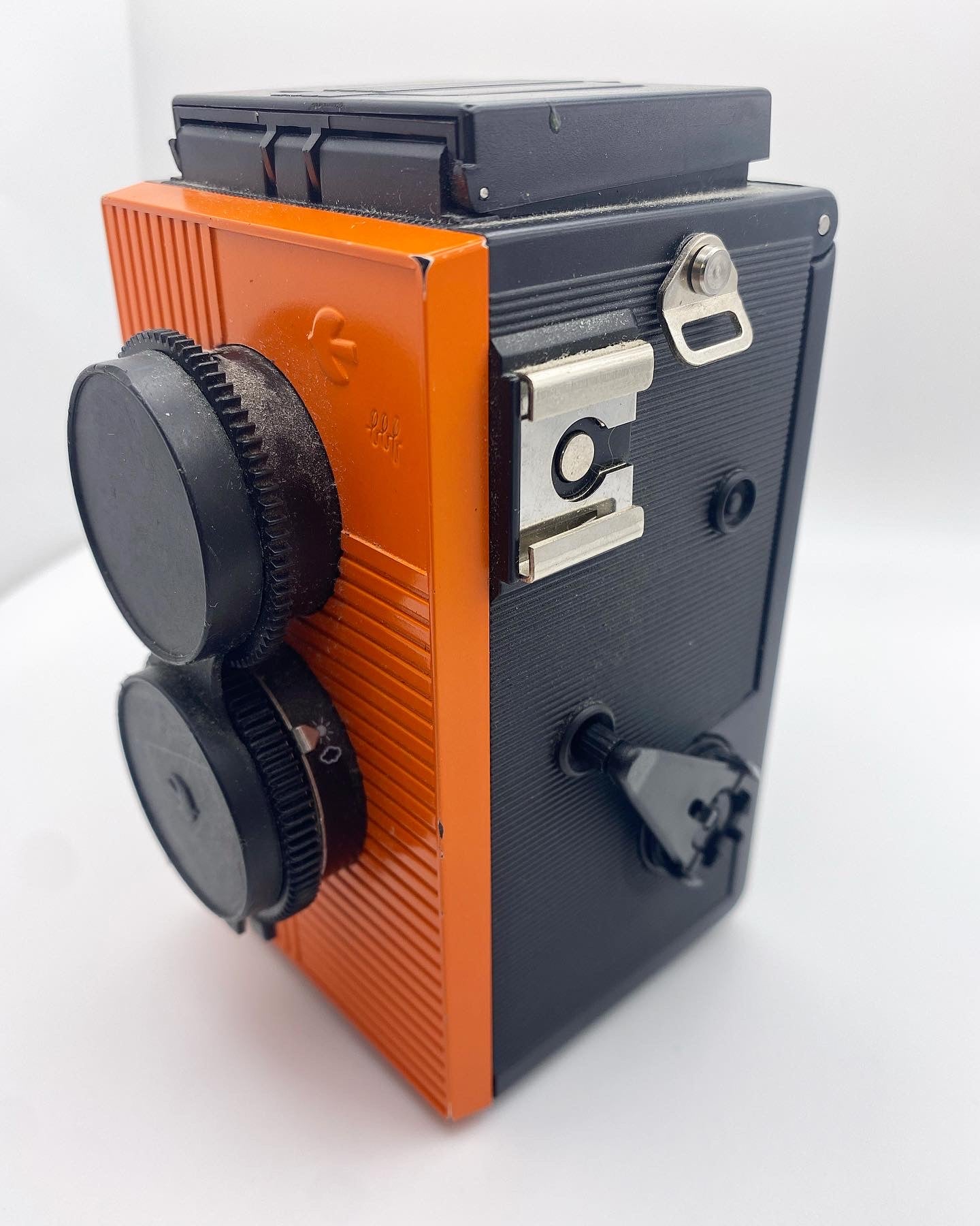 Blackbird, Fly Twins Lens Reflex (TLR) Camera from Japan – Modern